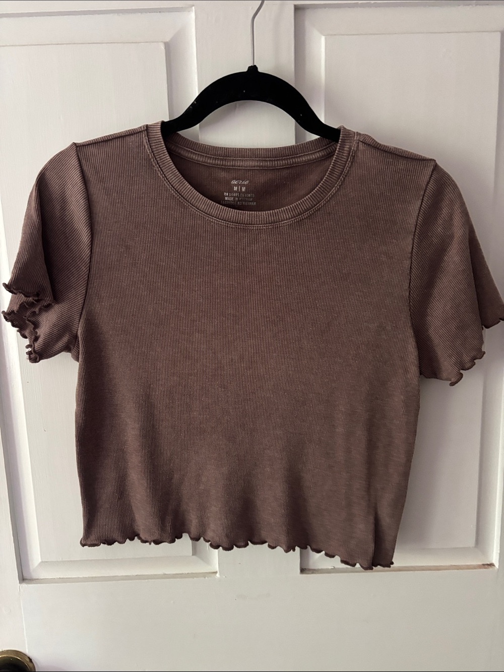 aerie Ribbed Lettuce-Edge Crop Top - Brown